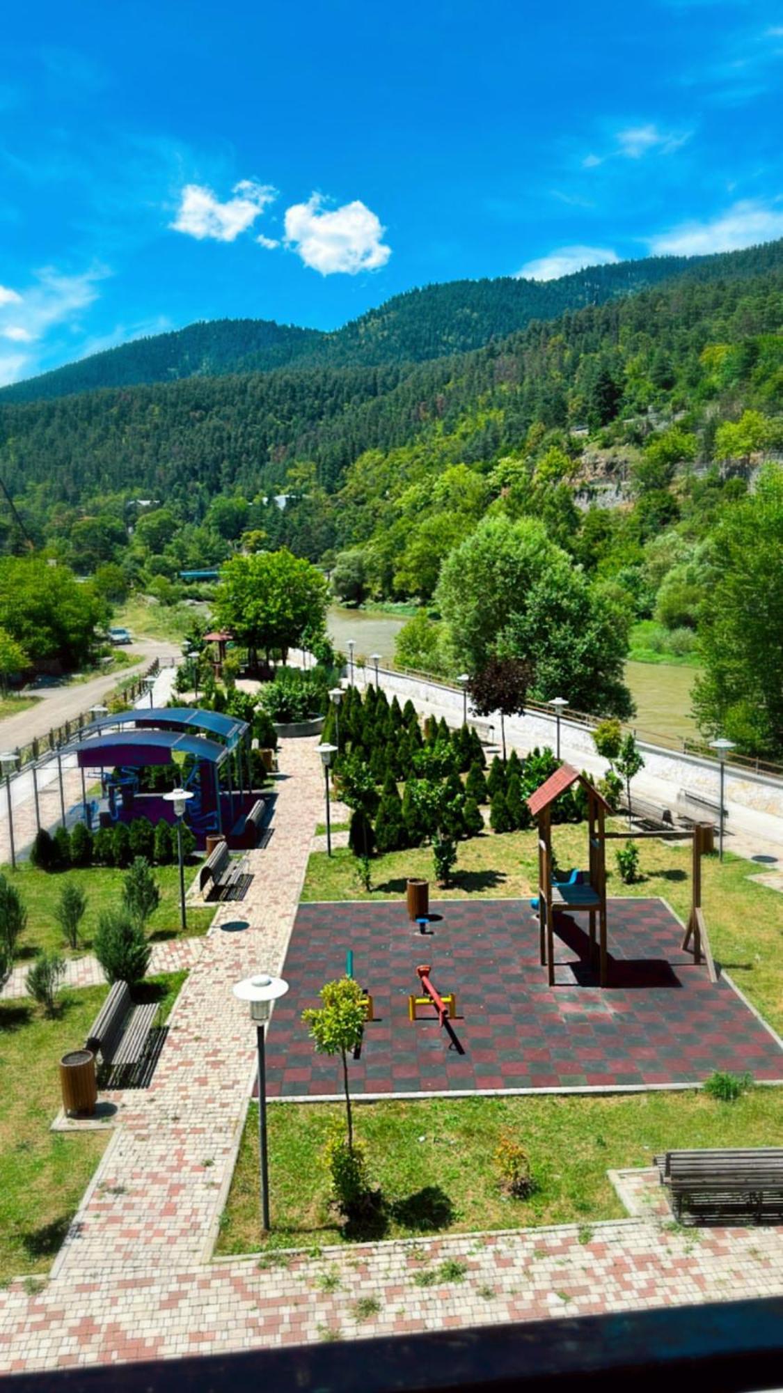 Vitali Apartment Borjomi Dış mekan fotoğraf
